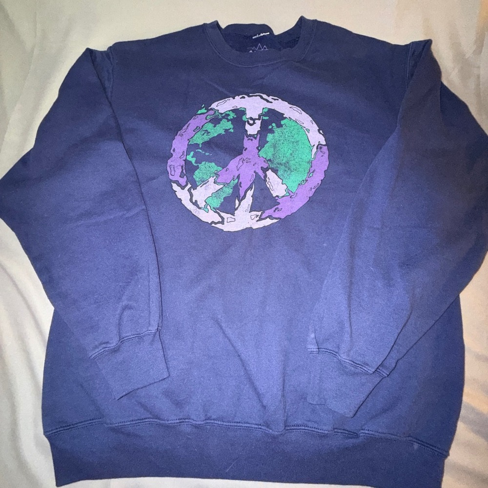 Altru Graphic Sweatshirt Mens Large Navy Blue Good Peace Sign World Map Pullover